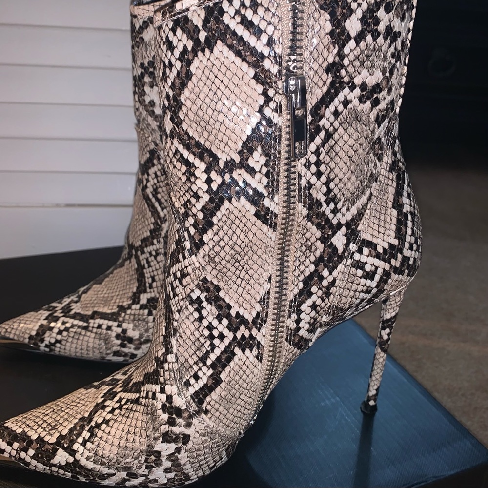 Winnie Harlow Steve Madden stiletto booties